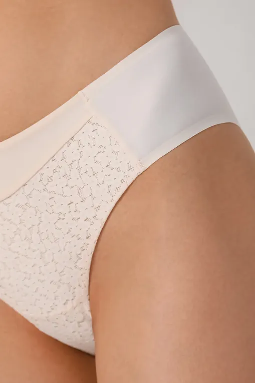 Трусы Chantelle C13FA0 0NL Talk