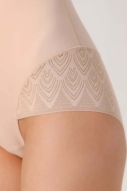 Трусы Chantelle C14K30 01N Golden beige