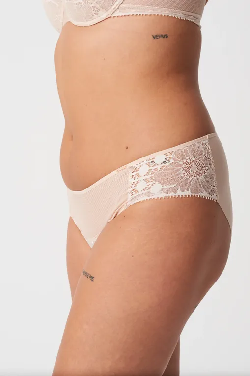 Трусы Chantelle C15F30 01N Golden beige