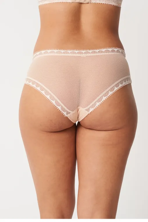 Трусы Chantelle C15F40 01N Golden beige