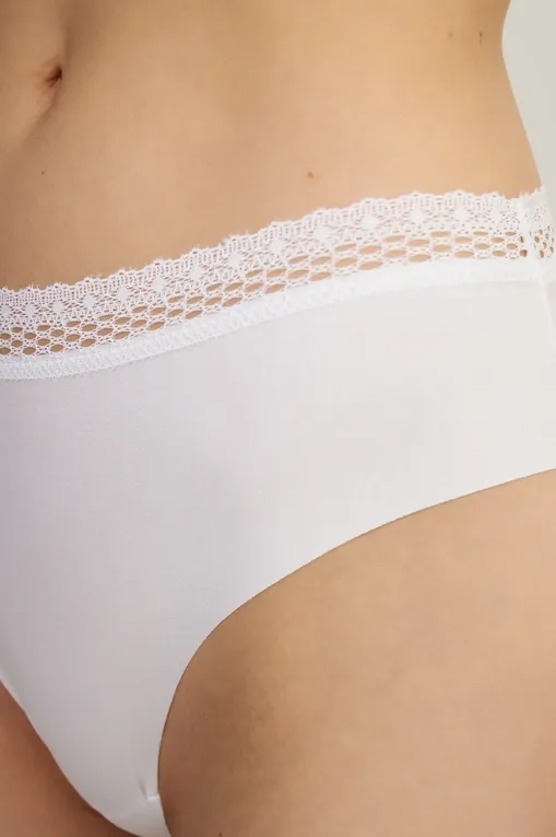 Трусы Chantelle C17OA3 010 White