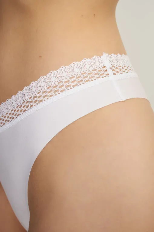 Трусы Chantelle C17OG0 010 White