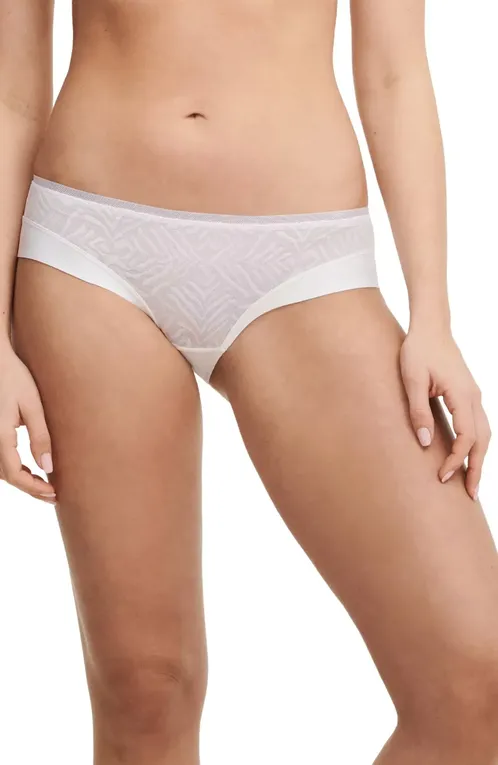 Трусы Chantelle C21T40 010 White