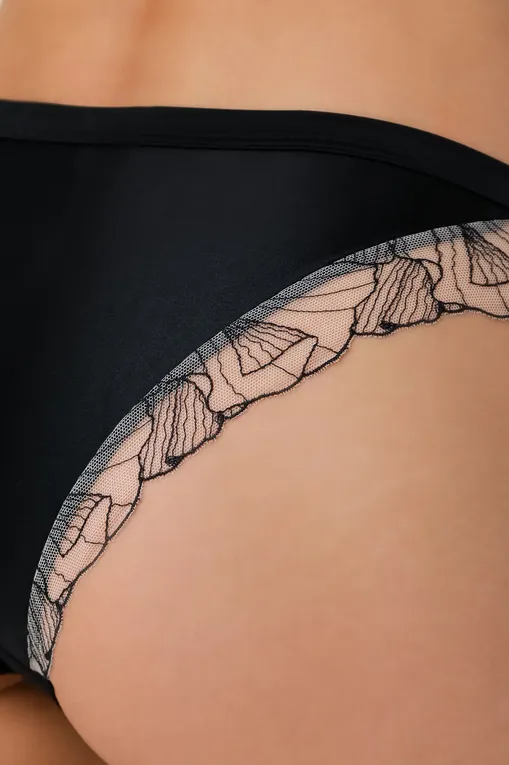 Трусы Chantelle C22DA0 0V9 Black-Golden beige