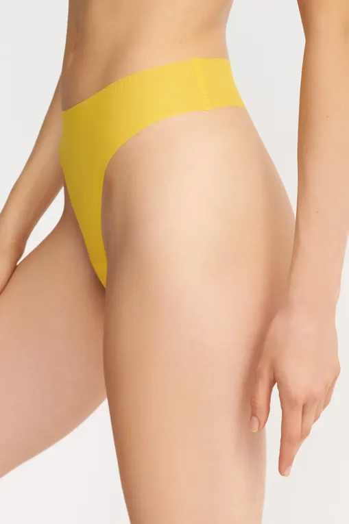 Трусы Chantelle C22HG9 0G1 Nuptial yellow