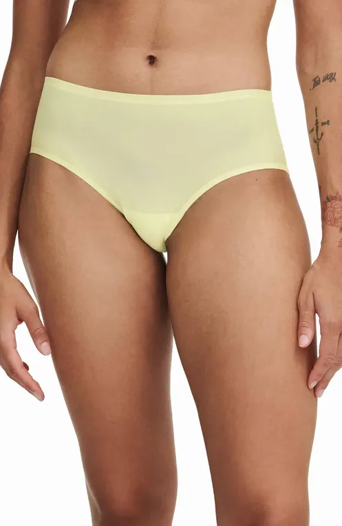 Трусы Chantelle C26440 0PR Tender yellow