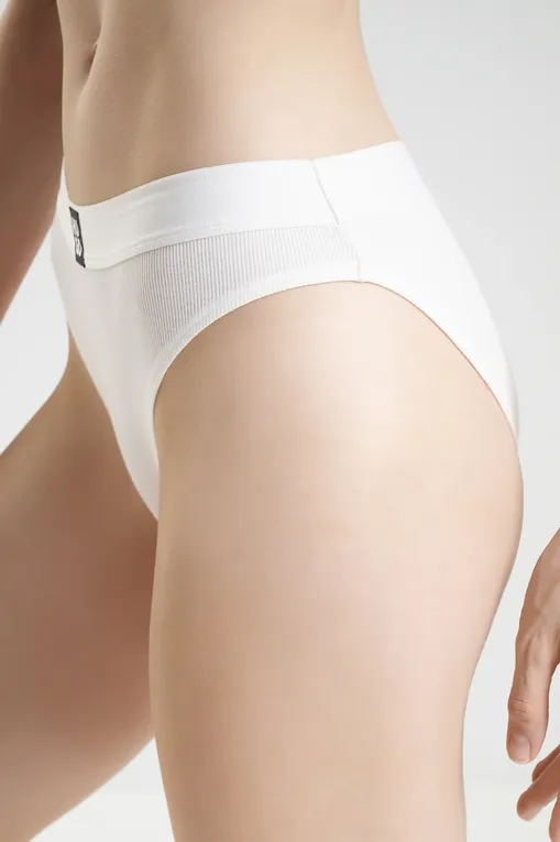 Трусы Hugo Boss 50496832 102