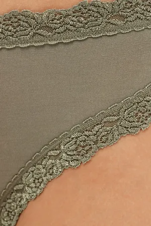 NINA VON C 162058499 422 salbei