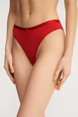 NINA VON C 1695250 845 cherry