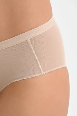 NINA VON C 40133122 636 nude