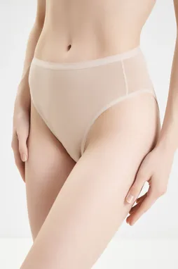 NINA VON C 4020122 636 nude