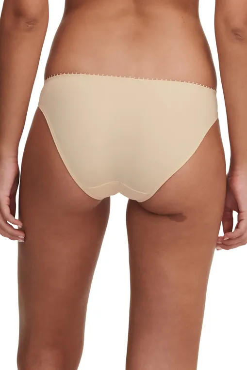 Трусы Passionata P40630 0KT Dune / Fluo pink