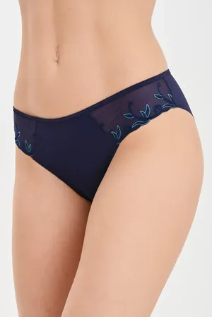 Simone Perele 131727 562 Minuit