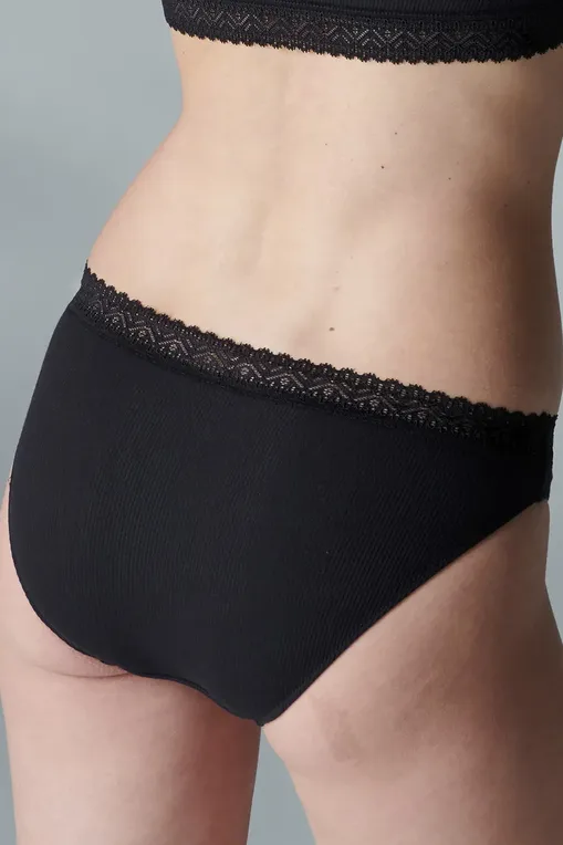 Трусы Simone Perele 15Z720 015 noir/tatoo