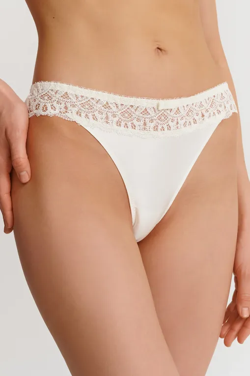 Трусы Simone Perele 1F3720 030 naturel (nacre)