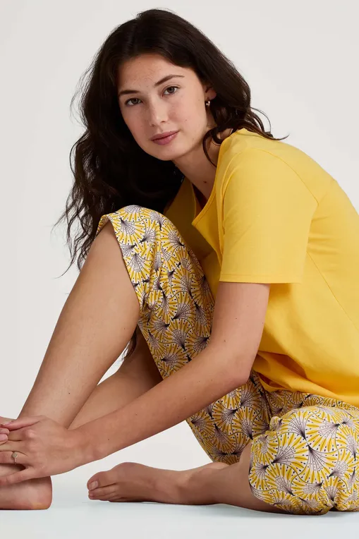 Капри Calida 28423 024 ray flower yellow