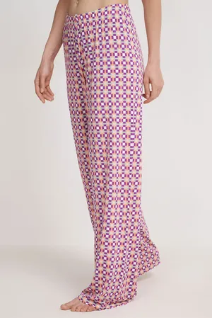 Mey 17761 550 wild orchid