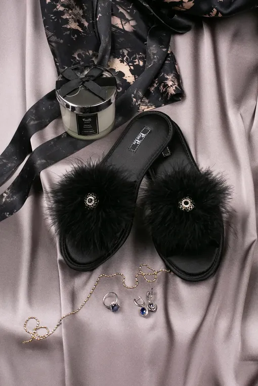 Обувь домашняя Petit Pas FUR004 черный