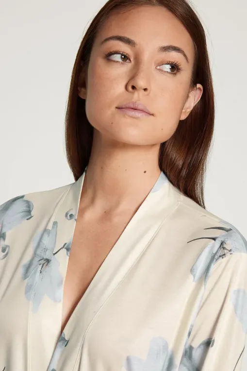 Халаты Calida 60254 904 charm cream