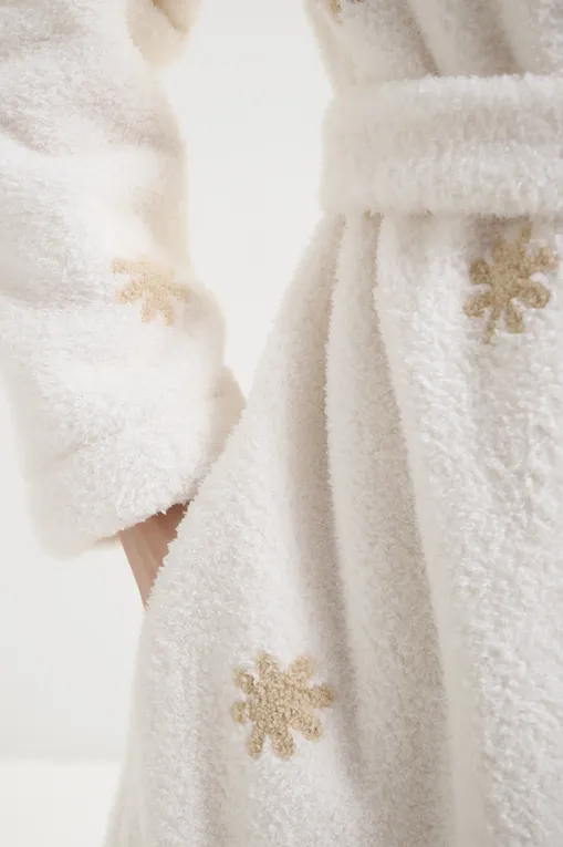 Халаты Le Chat ESSENTIEL168 ECRU