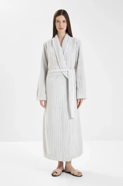 Халаты Le Chat ESSENTIELH63A brume