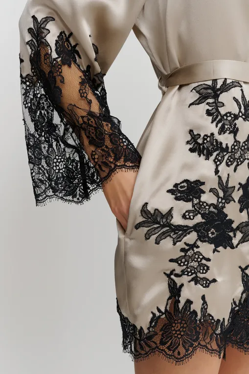 Халаты Marjolaine 3VIC2001 9504 GRAVIER/NOIR