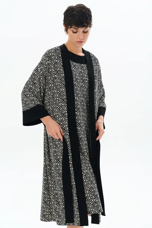 Халаты Petit Pas 101119 print geometry