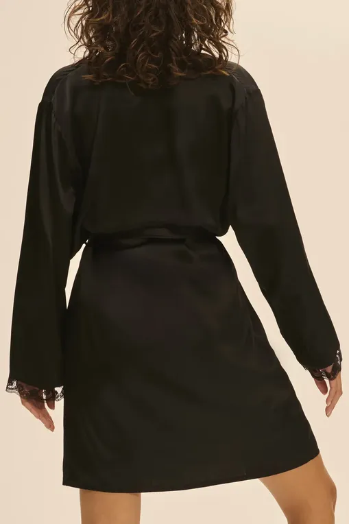 Халаты Simone Perele 1F8982 015 noir/tatoo