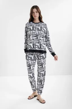 DKNY YI80076F 117 Wht Novl