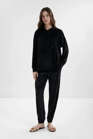 DKNY YI80082 002 Black Pt