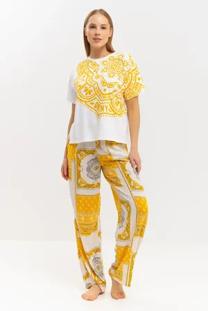 DKNY YI90015 722 YELW/PRT