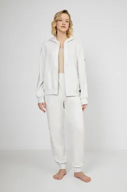 DKNY YI90040 037 Lt Grey