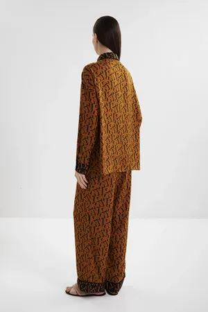 DKNY YI90081 208 BROWN PRINT