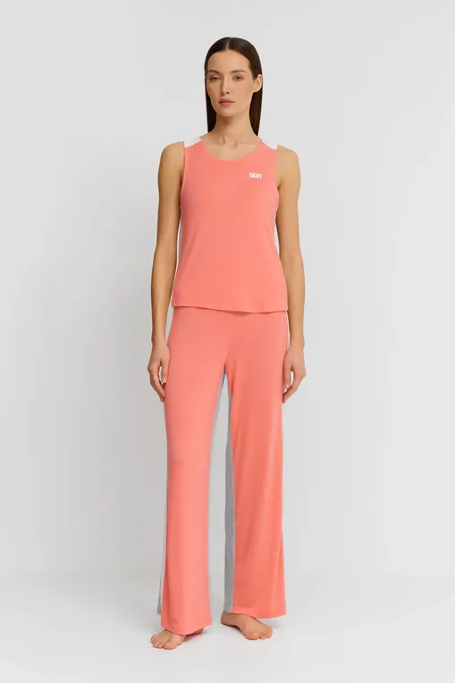 Повседневные костюмы DKNY YI2722631 810 Glow