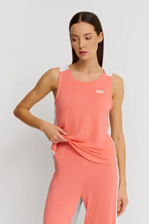 Повседневные костюмы DKNY YI2722631 810 Glow