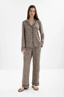 DKNY YI90076F 243