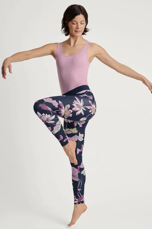 Легинсы Calida 27822 476 dark blue print