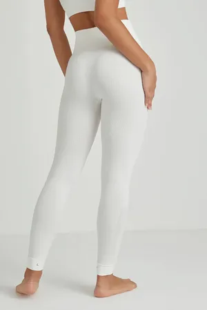 Falke Ess 36643 2040 off-white