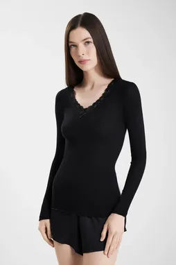 NINA VON C 29470846 200 black