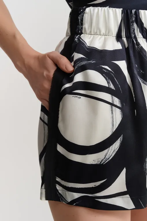 Шорты Shan 42521-55 952 Luna