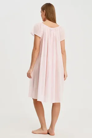 Eva B.Bitzer 13311567 49 rose pearl