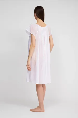 Eva B.Bitzer 24311567 66weiss