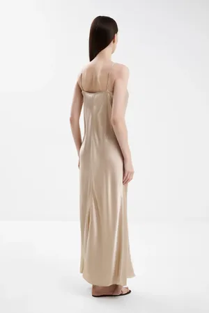 Eva B.Bitzer 27319898 90 skin