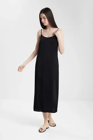 NINA VON C 22423111 200 black