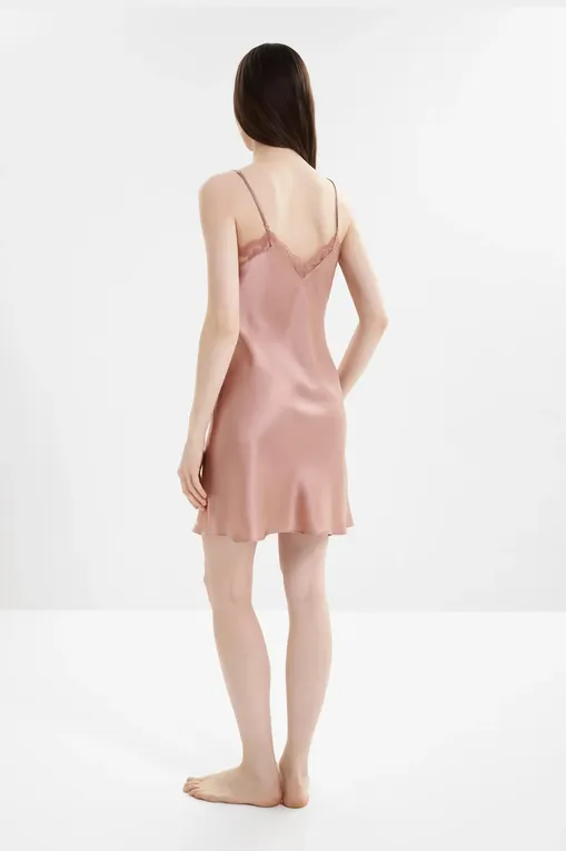 Сорочки Simone Perele 1F8940 469 Smokey Pink
