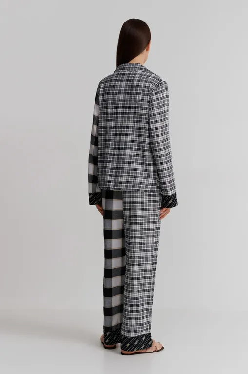 Повседневные костюмы DKNY YI90021 005 Black Plaid