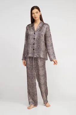 Eva B.Bitzer 27318271 08leo