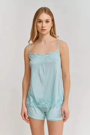 Free Voogue 124101 76 MINT