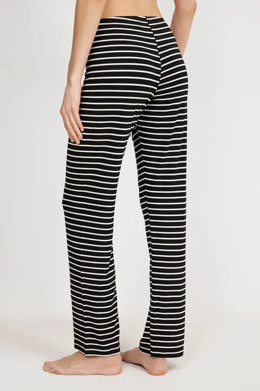 Пижамы Gianantonio A. Paladini S45RP01 ROBYN 901 NERO/RIGA PANNA