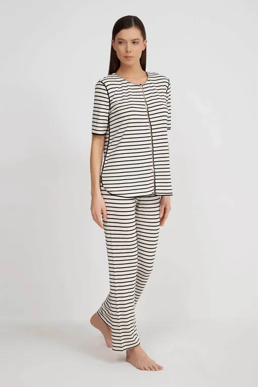 Пижамы Gianantonio A. Paladini S45RP01 ROBYN 192 PANNA/RIGA NERA